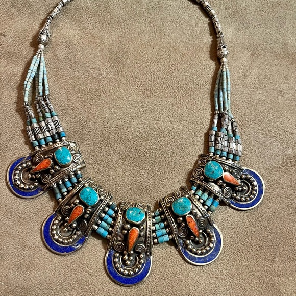 Tibetan choker with turquoise, lapis lazuli, coral, and more on choice. - Picture 12 of 14